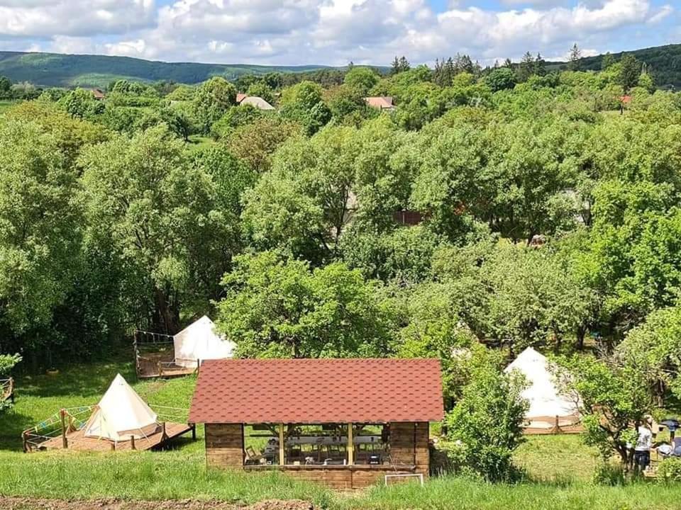 My Lake Glamping Dalnic Extérieur photo